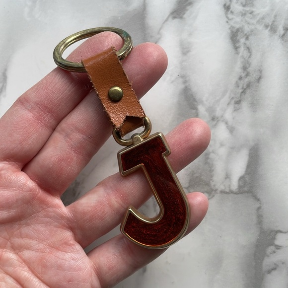 Vintage Letter J metal keychain / keyring - Picture 2 of 3